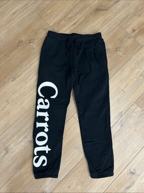 NWOT - Anwar CARROTS Graphic Jogger Sweatpants